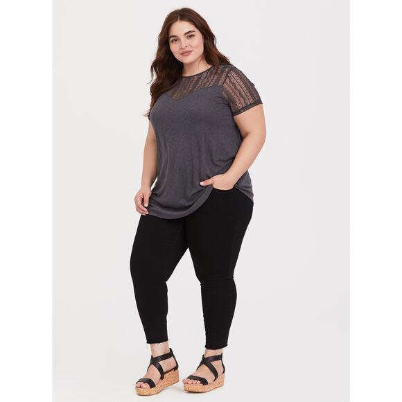 Torrid Lace Top Plus Size 1 New - Picture 1 of 7